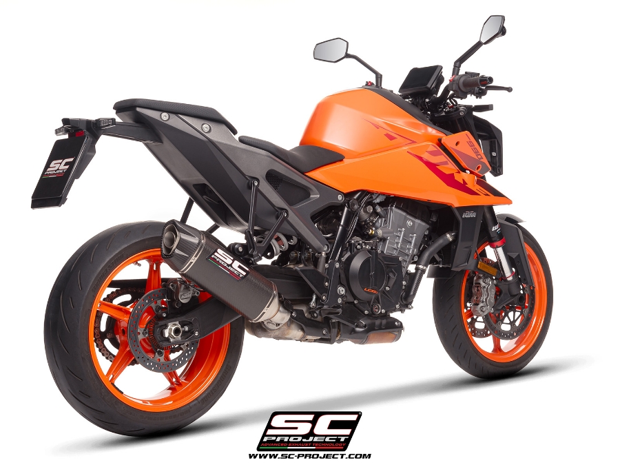 KTM 990 Duke with SC-Project SC1-X carbon exhaust, 3/4 rear view