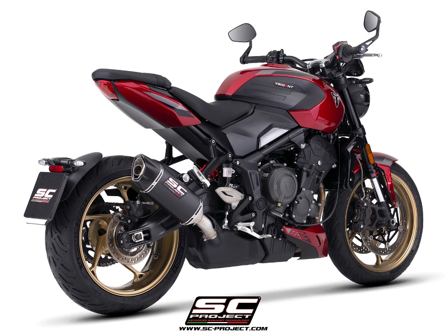 Triumph Trident 800 with SC-Project SC1-X carbon fibre exhaust, 3/4 rear view